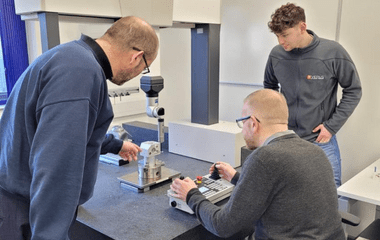 Verus Metrology Applications Director attends Zeiss Training in Rugby, England