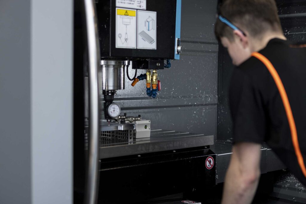Manufacturing Verus Metrology Services